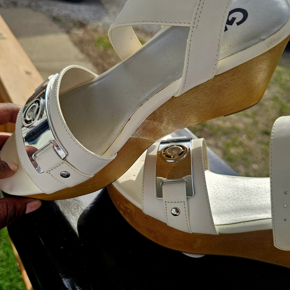 Guess Cream Wedge Sandals with Silver Accents - Picture 3 of 3